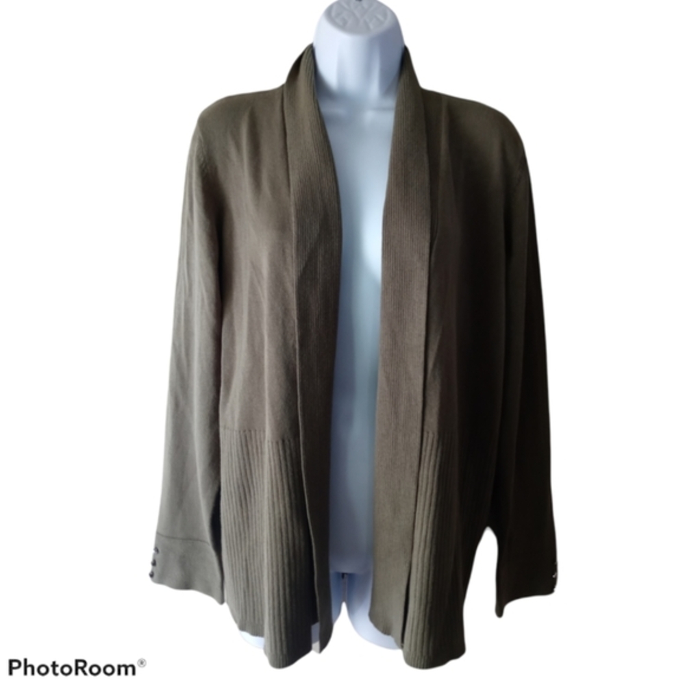 89th & Madison Women's Cardigan. Size S.